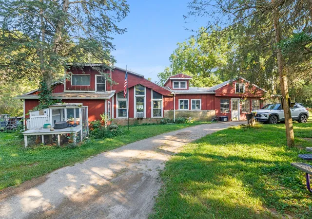 Photo 2 of Sale Pending at 3764 E 2059 Road, Serena, IL 60549 | MLS# 12768329 | Listing updated on 2026-10-06