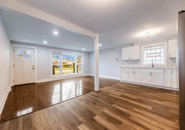 Photo 1 of Single family home for sale at 11619 S Aberdeen St, Chicago, IL 60643 | MLS# 12768330 | Listing updated on 2026-09-24