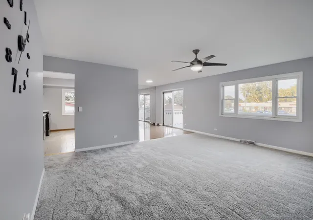 Photo 3 of Single family home for sale at 1465 William Clifford Ln, Elk Grove Village, IL 60007 | MLS# 12768345 | Listing updated on 2026-09-24