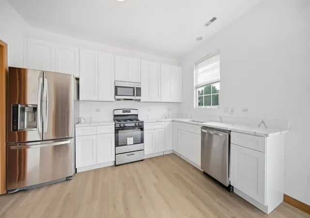 Photo 3 of Townhouse for sale at 240 S Alder Crk Dr, Romeoville, IL 60446 | MLS# 12768353 | Listing updated on 2026-09-30