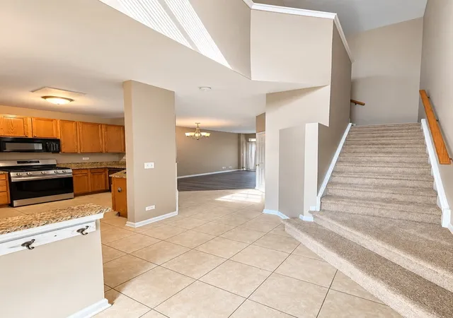 Photo 2 of Townhouse for sale at 188 Stockton Dr, Grayslake, IL 60030 | MLS# 12768359 | Listing updated on 2026-10-05