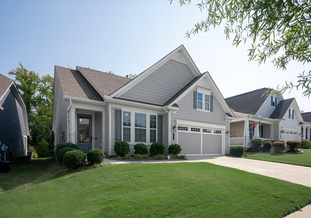 Photo 2 of Single family home for sale at 5816 Cheerful Ln, Charlotte, NC 28215 | MLS# 12768368 | Listing updated on 2026-09-30