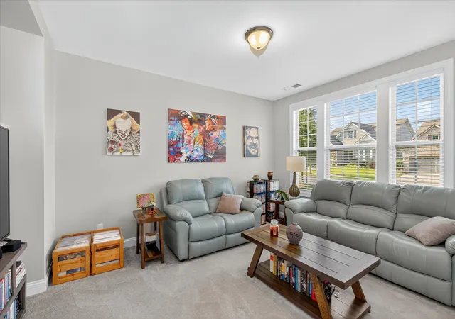 Photo 4 of Single family home for sale at 5816 Cheerful Ln, Charlotte, NC 28215 | MLS# 12768368 | Listing updated on 2026-09-30