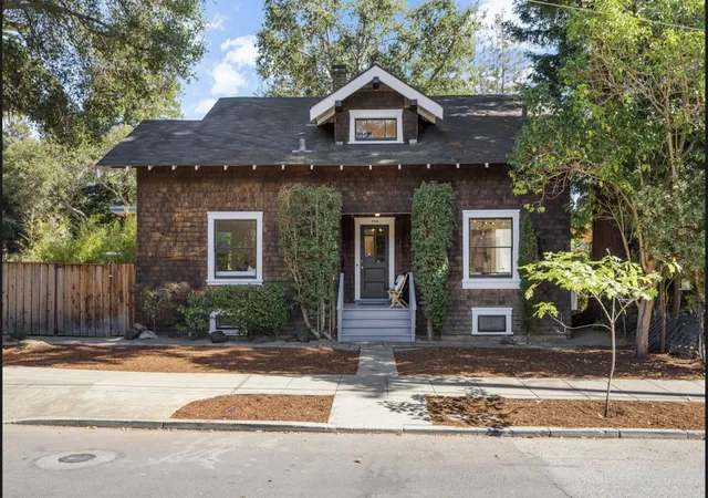 Single family home for sale at 770 Everett Ave, Palp Alto, CA 94301 | MLS# 12768372