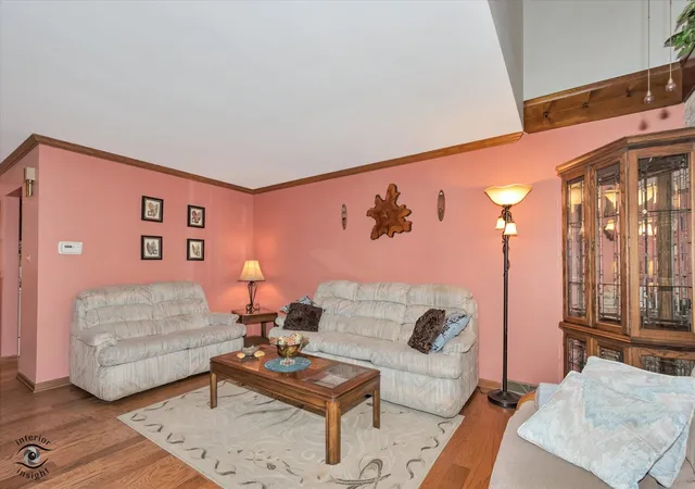 Photo 3 of Townhouse for sale at 9201 S Kedzie Ave #4, Evergreen Park, IL 60805 | MLS# 12768407 | Listing updated on 2026-10-10