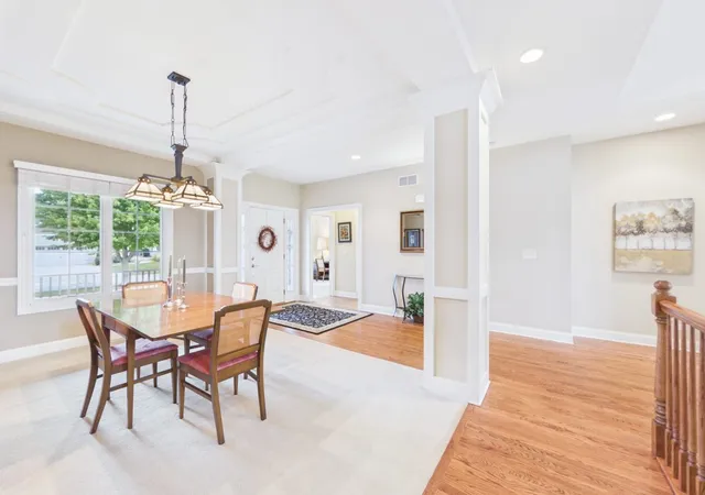 Photo 4 of Single family home for sale at 24913 Thornberry Dr, Plainfield, IL 60544 | MLS# 12768420 | Listing updated on 2026-09-24