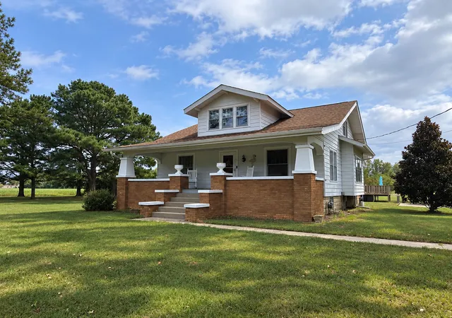 Photo 1 of Single family home for sale at 6616 State Rte 154 Hwy, Tamaroa, IL 62888 | MLS# 12768439 | Listing updated on 2026-09-30