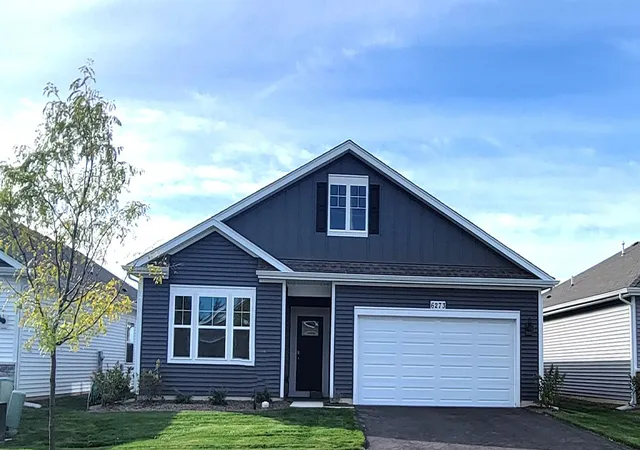 Photo 1 of Single family home for sale at 6273 Maple Glen Dr, Wonder Lake, IL 60097 | MLS# 12768453 | Listing updated on 2026-10-08