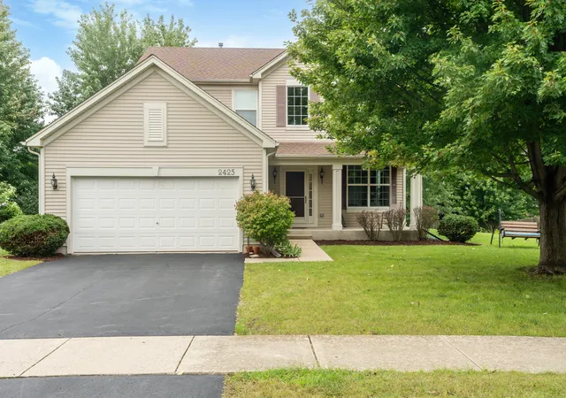 Photo 1 of Single family home for sale at 2425 Sir Barton Ln, Montgomery, IL 60538 | MLS# 12768463 | Listing updated on 2026-09-30