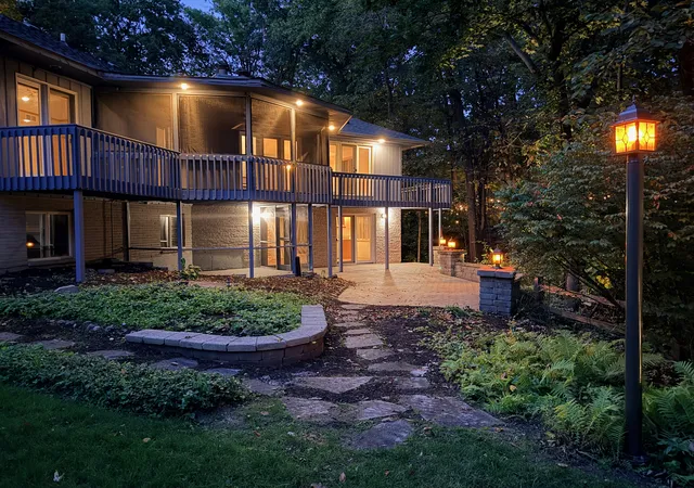 Photo 3 of Single family home for sale at 16131 S Twin Oak Ct, Homer Glen, IL 60491 | MLS# 12768481 | Listing updated on 2026-10-20