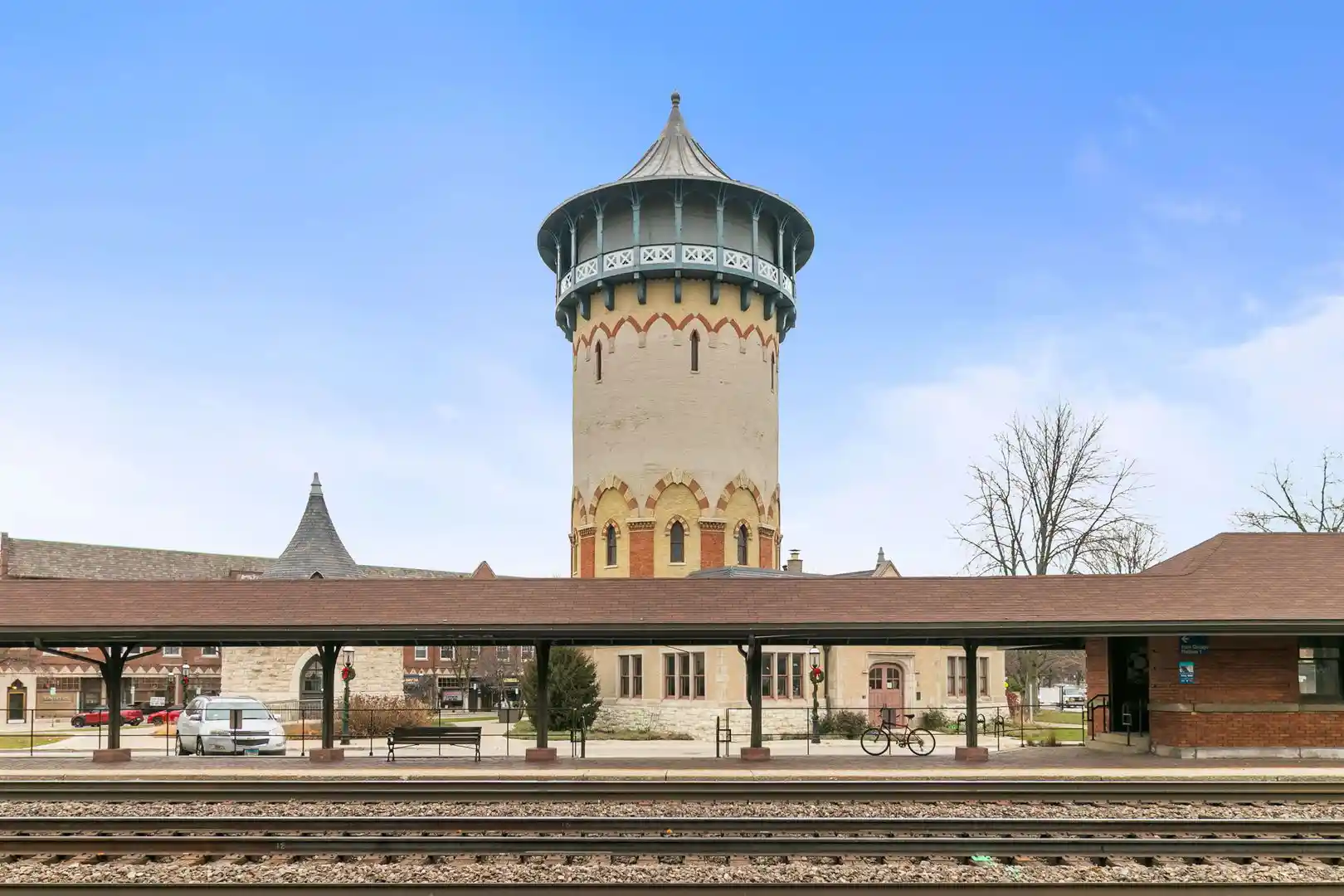 Listing Photo 30 - Condo for sale in 88 Pine Ave located at 88 Pine Ave, Riverside, IL 60546 - Unit #2B