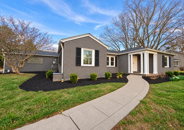 Photo 1 of Single family home for sale at 14652 N Il Hwy 37, Mt Vernon, IL 62864 | MLS# 12768488 | Listing updated on 2026-09-30