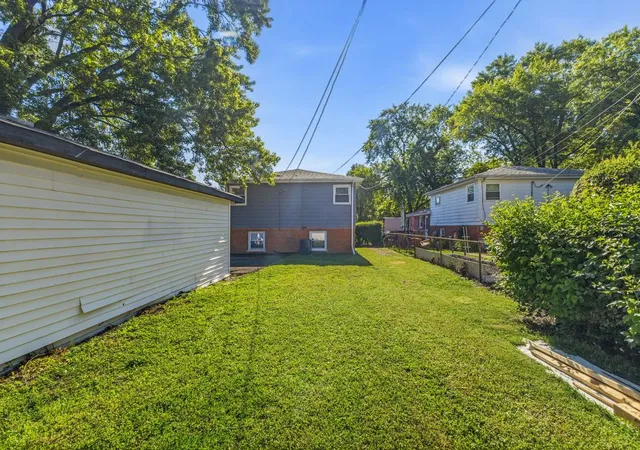 Photo 17 of Single family home for sale at 14850 Homan Ave, Midlothian, IL 60445 | MLS# 12768489 | Listing updated on 2026-10-27