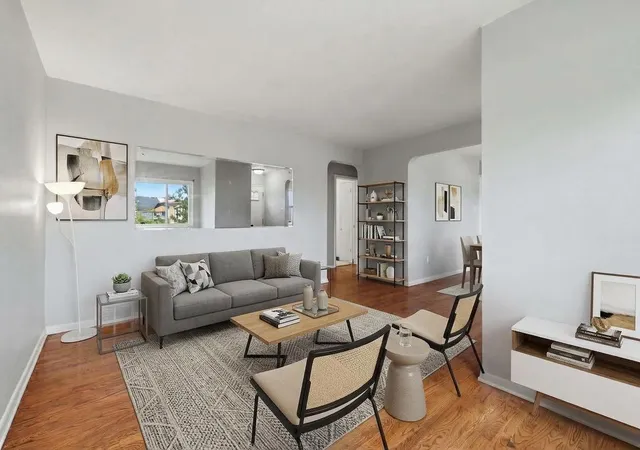 Photo 3 of Single family home for sale at 9810 S Loomis St, Chicago, IL 60643 | MLS# 12768495 | Listing updated on 2026-09-24