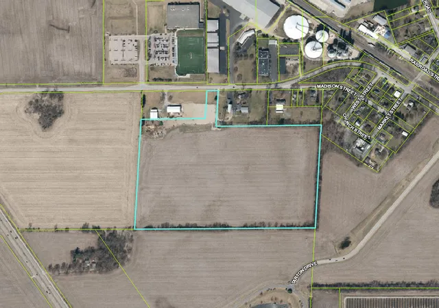 Photo 1 of Land for sale at 0 Prairie St, Crystal Lake, IL 60014 | MLS# 12768496 | Listing updated on 2026-09-30