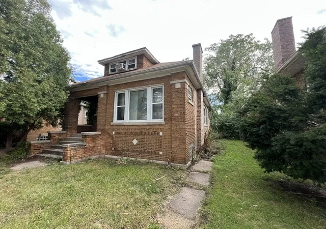 Photo 1 of Single family home for sale at 8253 S Kimbark Ave, Chicago, IL 60619 | MLS# 12768520 | Listing updated on 2026-09-24