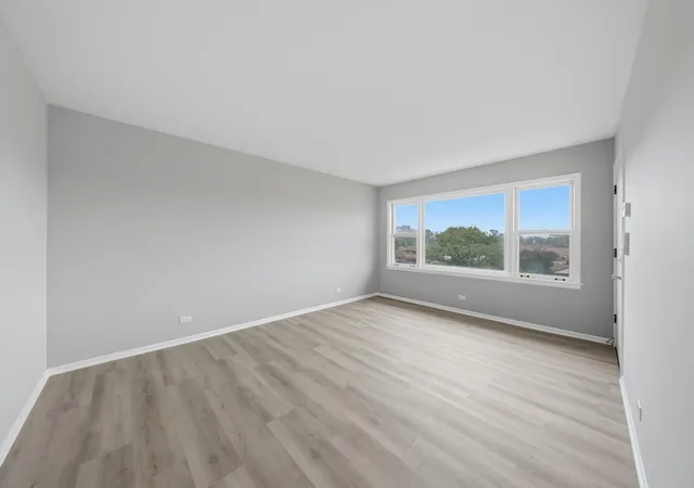 Photo 3 of Condo for sale at 3170 W Meadow Ln #23, Merrionette Park, IL 60803 | MLS# 12768532 | Listing updated on 2026-09-30