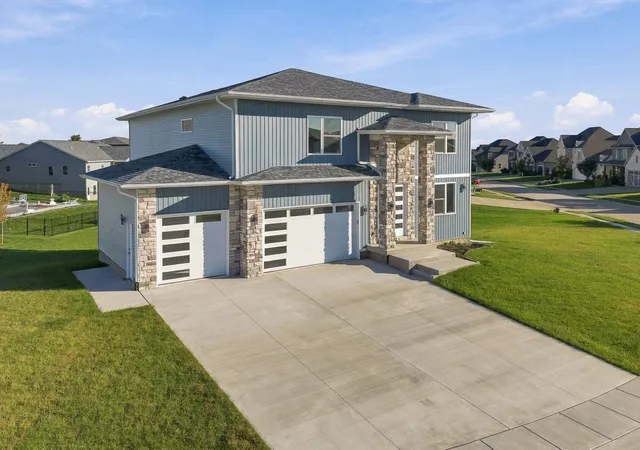Single family home for sale at 6589 Blackbird Ln, Bettendorf, IA 52722 | MLS# 12768546 | Listing updated on 2026-10-06