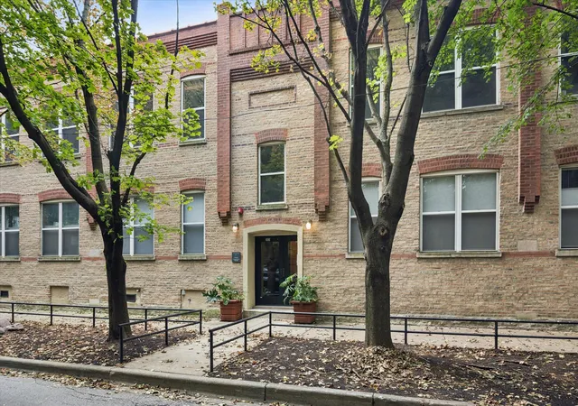 Condo for sale at 2021 W Willow St #204, Chicago, IL 60647 | MLS# 12768555