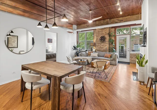 Photo 3 of Condo for sale at 2021 W Willow St #204, Chicago, IL 60647 | MLS# 12768555 | Listing updated on 2026-09-25
