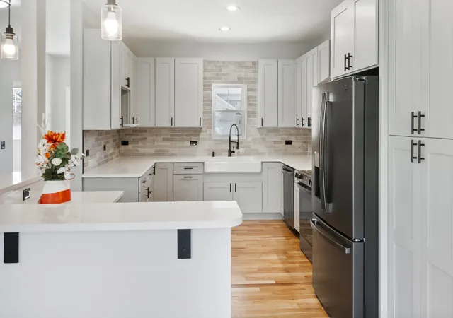 Photo 4 of Single family home for sale at 21022 Kenmare Dr, Shorewood, IL 60404 | MLS# 12768556 | Listing updated on 2026-10-22