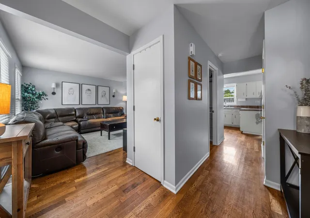 Photo 3 of Single family home for sale at 6114 1/2 Leonard Ave, Downers Grove, IL 60515 | MLS# 12768557 | Listing updated on 2026-09-25