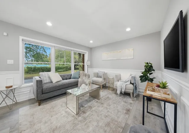 Photo 3 of Single family home for sale at 8231 S Wentworth Ave, Chicago, IL 60620 | MLS# 12768568 | Listing updated on 2026-09-24