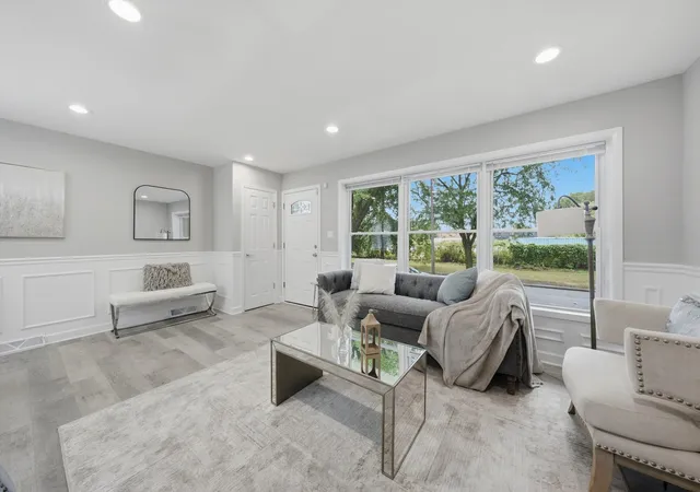 Photo 4 of Single family home for sale at 8231 S Wentworth Ave, Chicago, IL 60620 | MLS# 12768568 | Listing updated on 2026-09-24