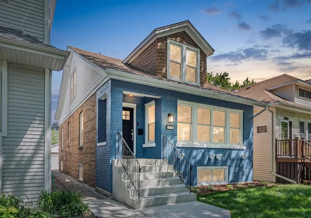 Photo 2 of Single family home for sale at 5837 N Marmora Ave, Chicago, IL 60646 | MLS# 12768569 | Listing updated on 2026-09-24