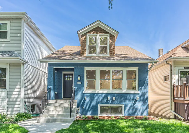 Photo 3 of Single family home for sale at 5837 N Marmora Ave, Chicago, IL 60646 | MLS# 12768569 | Listing updated on 2026-09-24