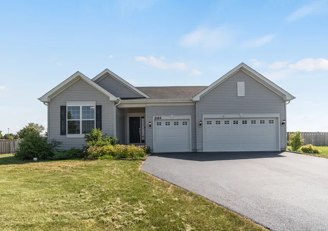 Photo 1 of Single family home for sale at 2164 Tremont Ave, Yorkville, IL 60560 | MLS# 12768575 | Listing updated on 2026-09-30