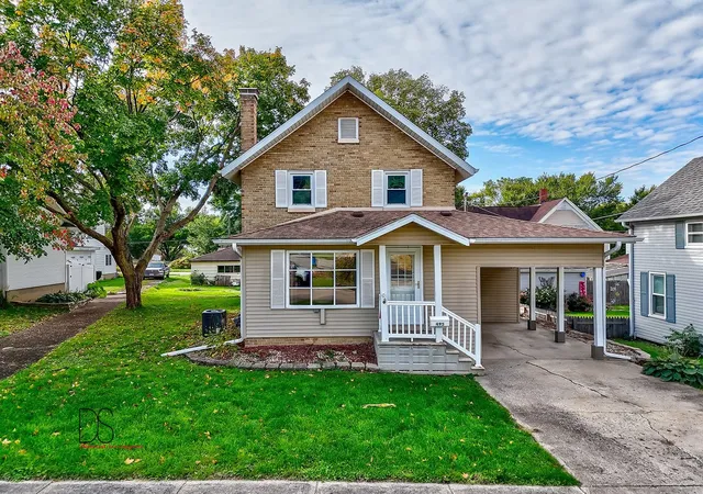 Photo 3 of Single family home for sale at 495 Union St, Marseilles, IL 61341 | MLS# 12768583 | Listing updated on 2026-10-05