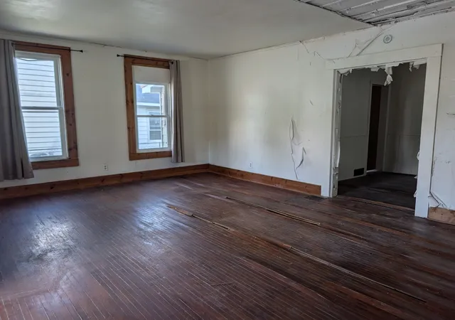 Photo 3 of Single family home for sale at 503 E Mason St, Polo, IL 61064 | MLS# 12768585 | Listing updated on 2026-09-29