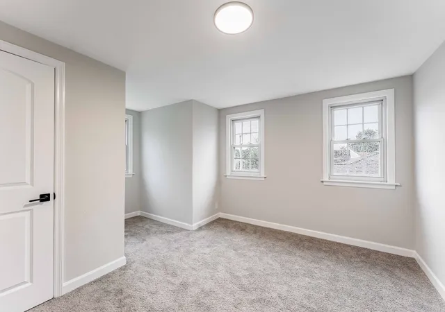 Photo 4 of Single family home for sale at 566 Hirsch Ave, Calumet City, IL 60409 | MLS# 12768586 | Listing updated on 2026-09-24
