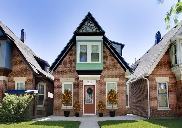 Single family home for sale at 1033 S Claremont Ave, Chicago, IL 60612 | MLS# 12768598