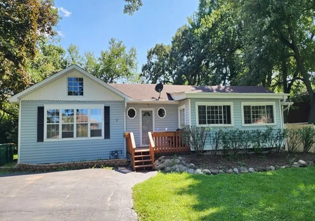 Single family home for sale at 23217 W N Lakewood Ln, Lake Zurich, IL 60047 | MLS# 12768610