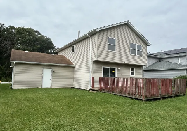 Photo 4 of Single family home for sale at 715 Wright Rd, University Park, IL 60484 | MLS# 12768620 | Listing updated on 2026-09-24