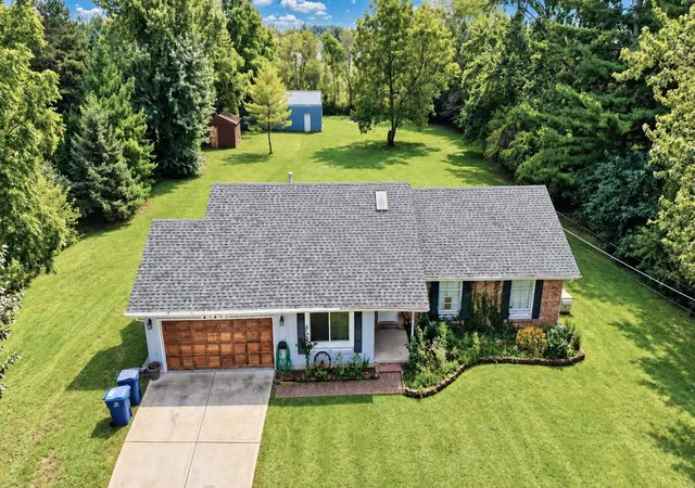 Photo 1 of Single family home for sale at 21271 W Park Dr, Lake Villa, IL 60046 | MLS# 12768625 | Listing updated on 2026-09-25