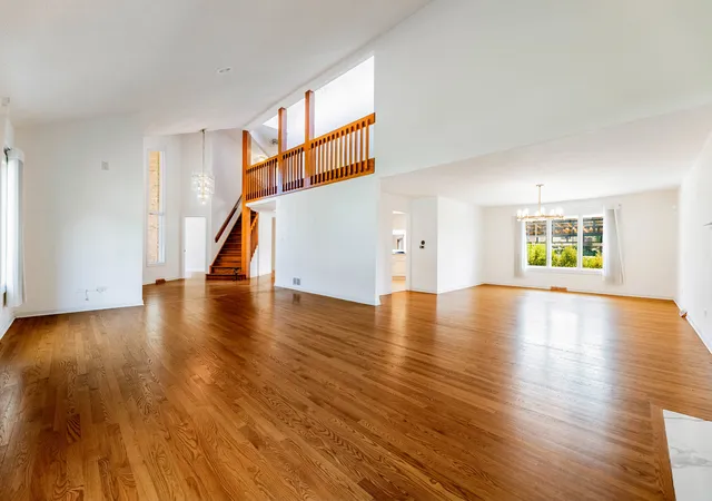 Photo 3 of Single family home for sale at 8920 Royal Dr, Burr Ridge, IL 60527 | MLS# 12768632 | Listing updated on 2026-09-30