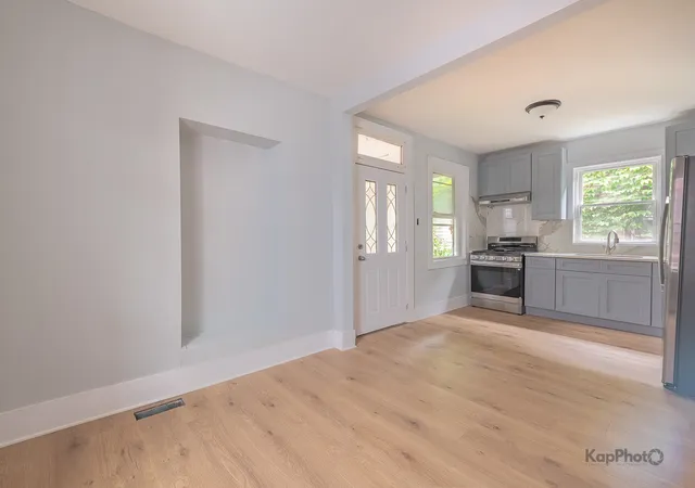 Photo 4 of Single family home for sale at 7241 S Carpenter St, Chicago, IL 60621 | MLS# 12768640 | Listing updated on 2026-10-01