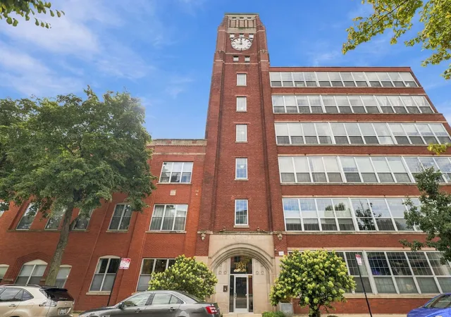 Condo for sale at 1801 W Larchmont Ave #214, Chicago, IL 60613 | MLS# 12768645 | Listing updated on 2026-09-24