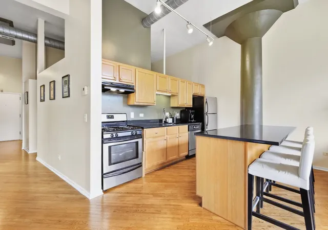 Photo 1 of Condo for sale at 1801 W Larchmont Ave #214, Chicago, IL 60613 | MLS# 12768645 | Listing updated on 2026-09-24
