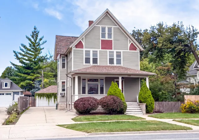 Listing Photo 1 - Condo for sale in building located at 338 N La Grange Rd, La Grange Park, IL 60526