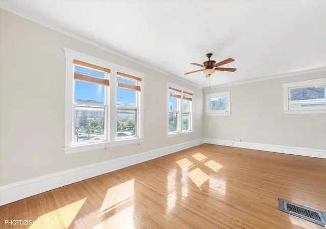 Listing Photo 3 - Condo for sale in building located at 338 N La Grange Rd, La Grange Park, IL 60526