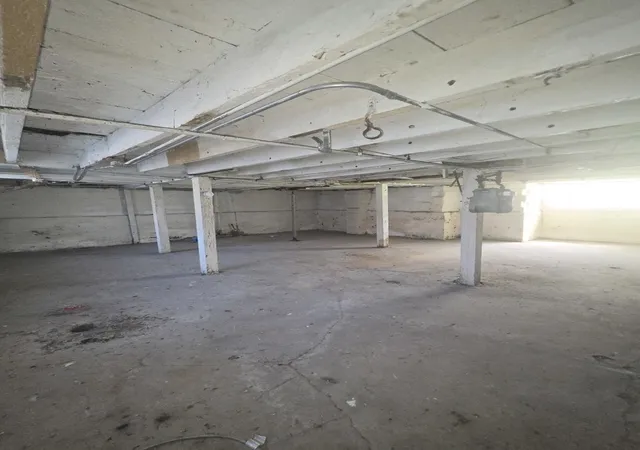 Photo 18 of Single family home for sale at 10230 S Lowe Ave, Chicago, IL 60628 | MLS# 12768661 | Listing updated on 2026-10-08