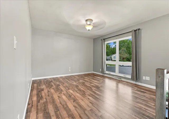 Photo 3 of Single family home for sale at 8 Plymouth Ct, Normal, IL 61761 | MLS# 12768668 | Listing updated on 2026-10-03