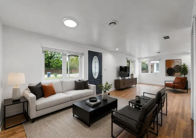 Photo 2 of Single family home for sale at 9909 Elm Cir Dr, Oak Lawn, IL 60453 | MLS# 12768676 | Listing updated on 2026-09-24