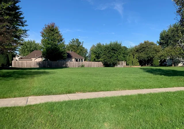Photo 1 of Land for sale at 70 E Lynn St, South Elgin, IL 60177 | MLS# 12768681 | Listing updated on 2026-09-30