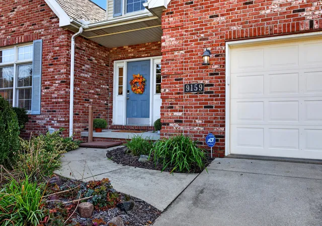 Photo 1 of Single family home for sale at 9159 Deer Ridge Dr, Bloomington, IL 61705 | MLS# 12768684 | Listing updated on 2026-10-01