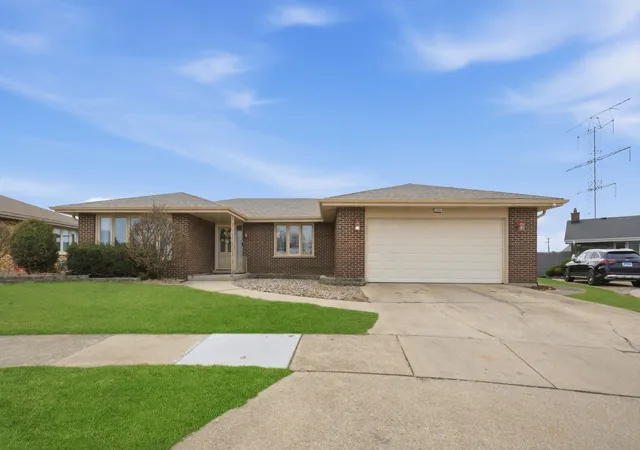Photo 1 of Single family home for sale at 7545 Halesia Ct, Orland Park, IL 60462 | MLS# 12768693 | Listing updated on 2026-09-30